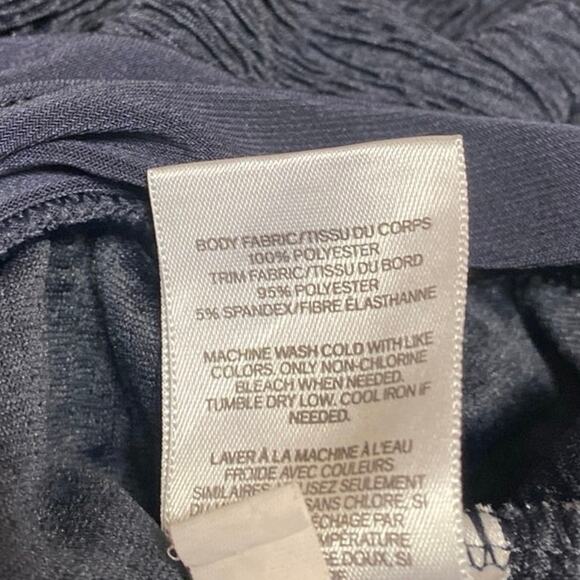 Express Women's Blue Short Puff Sleeve V-Neck Wrap Bodysuit Blouse Top Size M - Picture 4 of 4